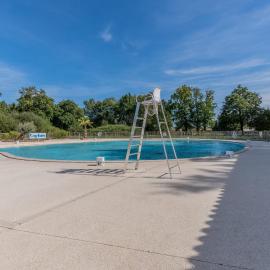 Capfun 5 stars 64 m with pool and terrace, hotel u gradu 'Lanton'