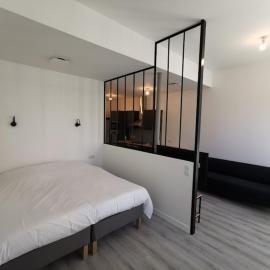 10 rue Carnot, hotel in Montceau-les-Mines