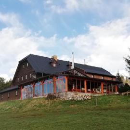 Penzion Farma U Mauritzů, хотел в Стожец