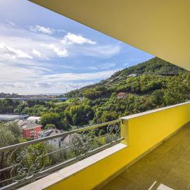 2 Bedroom Stunning Home In Chiavari