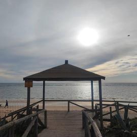 Precioso bajo muy grande a 200 metros de playa, hotel em Chipiona