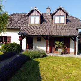 JustB, Hotel in Riemst