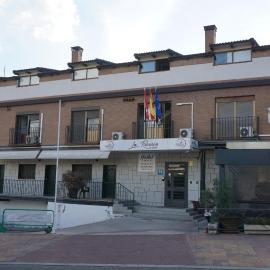 Hostal La Reserva, Hotel in Cobeña