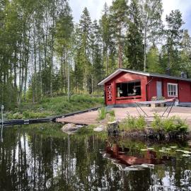 Katiskosken joenrantamökki, hotel a Hämeenlinna