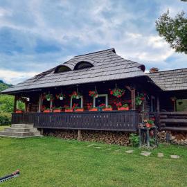 Căsuța “La Bubuțu”, hotel u gradu Kampulung Moldovenesk