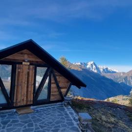 Le Chalet n 0082, hotel u gradu La Tuil