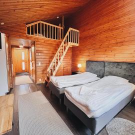 Rieskapaikka: Koivu şehrinde bir otel