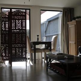 The Suite Escape Suite Wood, Hotel in Sint-Lievens-Houtem