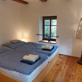 Dvůr u Špraňku, hotel v destinaci Hvozd