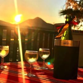 Sunset House et piscine, hotel u gradu Parque Holandes