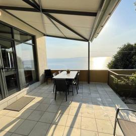 Villa Achilles, hotel i Péra Mélana