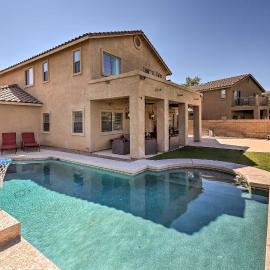Modern Tucson Home w/ Patio + Saltwater Pool!, hotel em Avra
