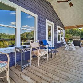 Bean Station Cottage: Unobstructed Lake Views, hotel di Bean Station