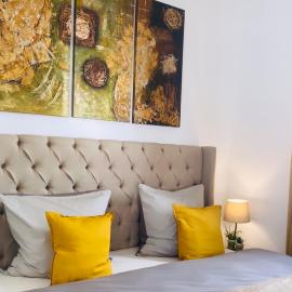 Aurum Apartment