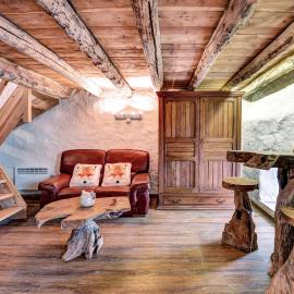LA FERME de BELLINE Chalets ou Gîtes, hotel en Briançon