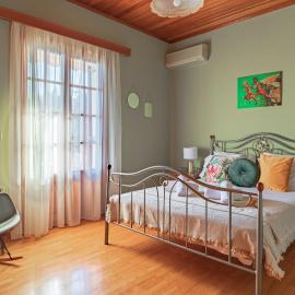 Golden Flower's Apartment