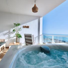 Sailor Lovers - Jacuzzi Fuerteventura, hotel in Gran Tarajal