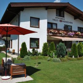 Appartements Haus Sonnenschein, hotel in Zell am See