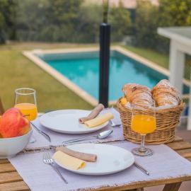 188 Apartments - Petúnia - Pool and Balcony