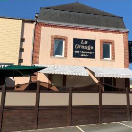 hôtel de la grange, hótel í Cossé-le-Vivien