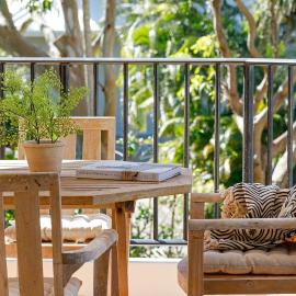 4 Parkshores Coastal Retreat Close to Beach Private Outdoor Spaces