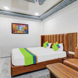 Treebo Hotel Rk Inn, Railway Station