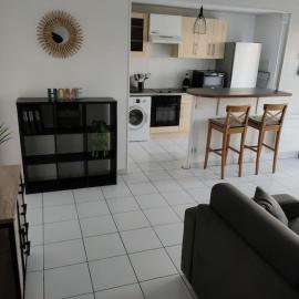 ORBIS - "L'Aquitaine" - Spacieux et joli appartement de 2 à 4 personnes - Parking - WiFi - Terrasse