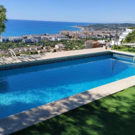 The Villa Sunlight – hotel w mieście Sitges