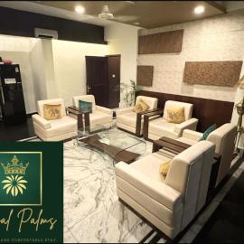 Royal Palms Luxury Service Apartment: Nagpur şehrinde bir otel
