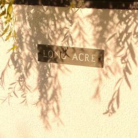 Long Acre Lodge, hotel a Murntown