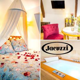 Viesnīca Jacuzzi® - La petite Romantique - FloBNB pilsētā Lāna