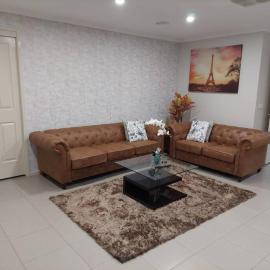 Beautiful home in Harrison with 5 Bedrooms, hotel in Harrison