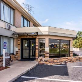 Quality Inn Pensacola North, hotel di Pensacola
