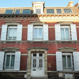 Chambre D'hôtes Les Epicuriens, hôtel à Épernay