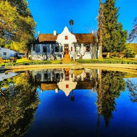 De Kombuys, khách sạn ở Oudtshoorn