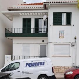Casa Faroleiro, hotel in Nazaré