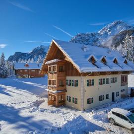 Natura Boutique Chalet Wellness SPA, hotel u gradu 'Dobbiaco'