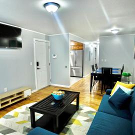 Urban Oasis Spacious 3BR 2BA Patio Near NYC EWR American Dream Mall
