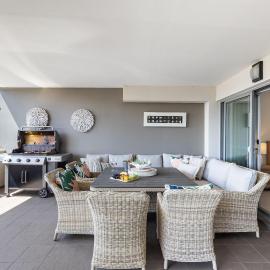 Footprints 1, 6-10 Market Street - Surfside Apartments, hotel in Fingal Bay