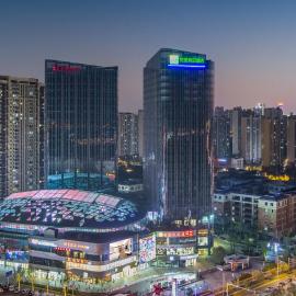 Holiday Inn Express Changsha Kaifu by IHG، فندق في تشانغشا