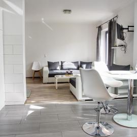 Mönkebude에 위치한 호텔 Haff Ostseeferienhaus unteres Apartment