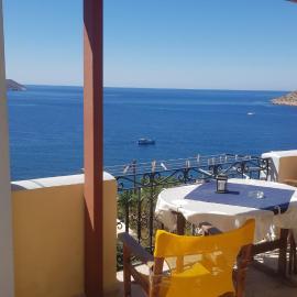 Melina's sunset-Nice flat with 2 Rooms,2 Bath with sea view sunset