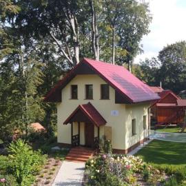 Przestronny Dom w gorach w sercu Karkonoszy, Hotel in Preseka