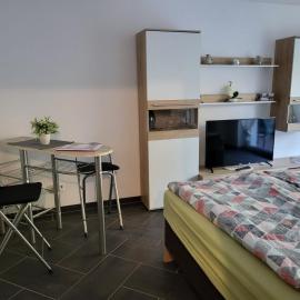 Gästewohnung 1, hotelli kohteessa Oschersleben