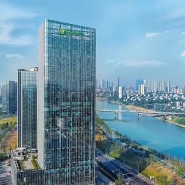 Holiday Inn Changsha Malanshan by IHG, hotel i Changsha