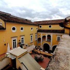 B&B Palazzo Lanza โรงแรมในคาปัว