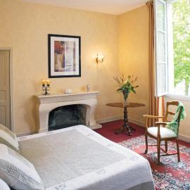 Logis Hôtel Le Plantagenêt, hotel in Chinon