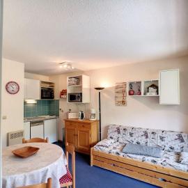 2 Pièces Cabine 4 Pers, Pied des Pistes, Parking โรงแรมในเลส์เมอนุยเออร์