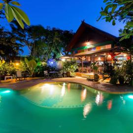 OASIS by Four Twenty, Hotel in Chalong