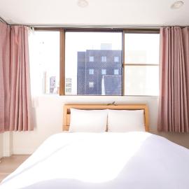 Shirakabanoyado - Doutonbori 道頓堀, SELF CHECK IN ONLY, No Front Desk, hotel in Osaka